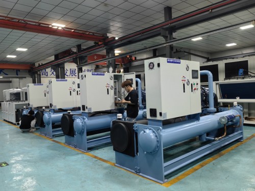 工業(yè)低溫冷水機(jī)可以低溫到多少度